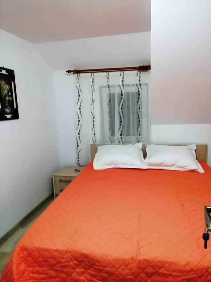 Casa Todea 호텔 Cîmpeni 외부 사진