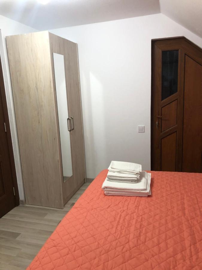 Casa Todea 호텔 Cîmpeni 외부 사진